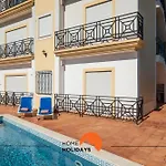 #104 Fanichi Flat By Holidays Apartmán *